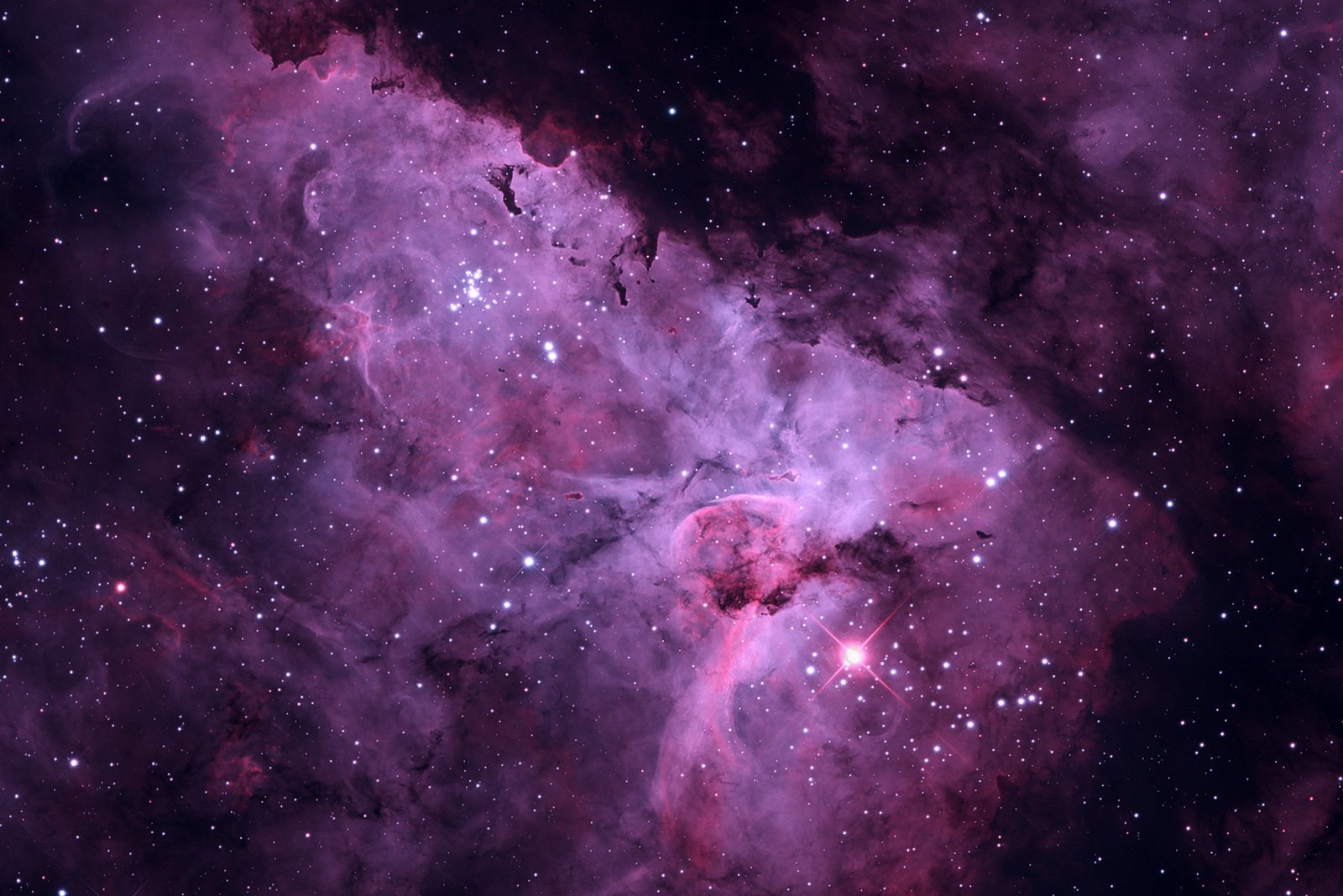 Nebulosa de Carina / Terry Robison