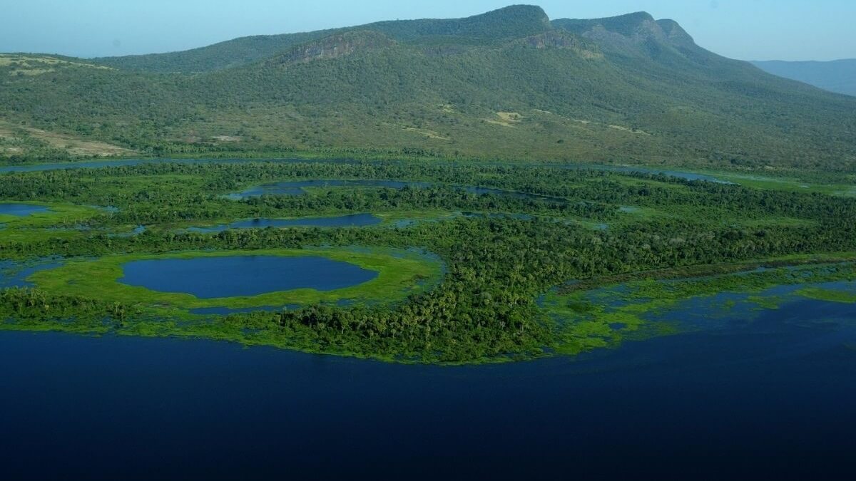 Pesca esportiva no Rio Paraguai