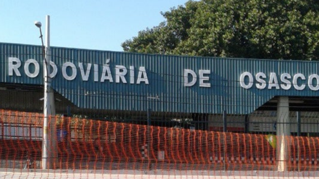 Frente do Terminal Rodoviário de Osasco