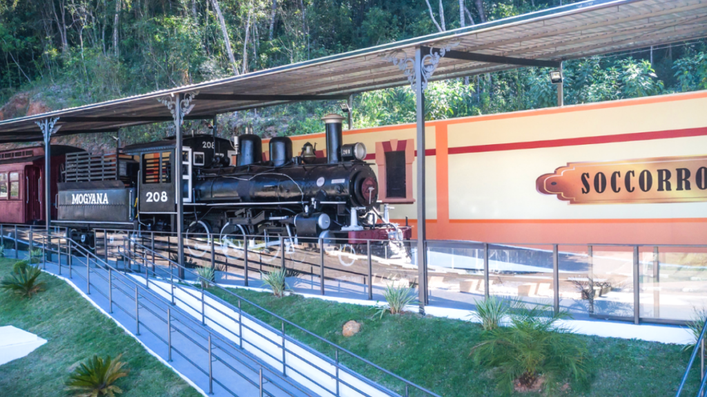 Maria Fumaça 208