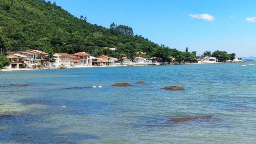 Praia Ribeirão da Ilha