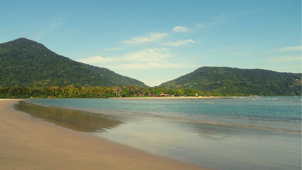 Praia do Ubatumirim