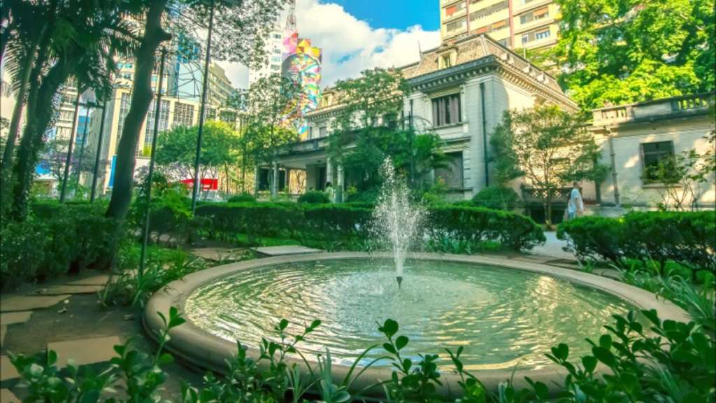 Casa das Rosas