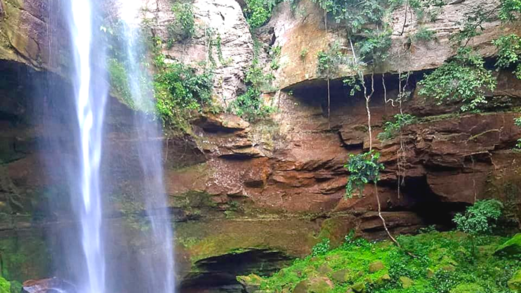 Cachoeira do Roncador