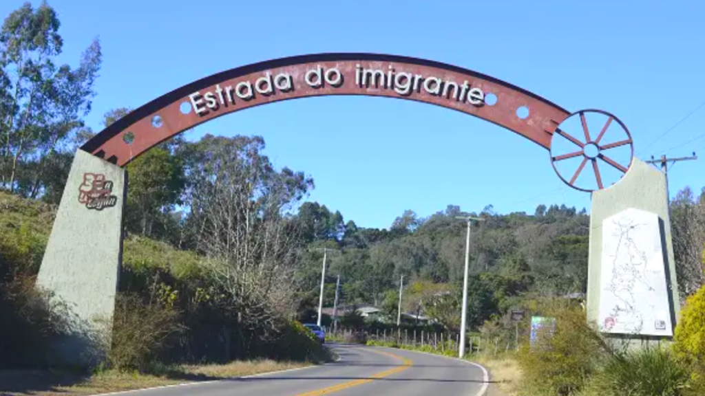 Estrada do Imigrante - Portal