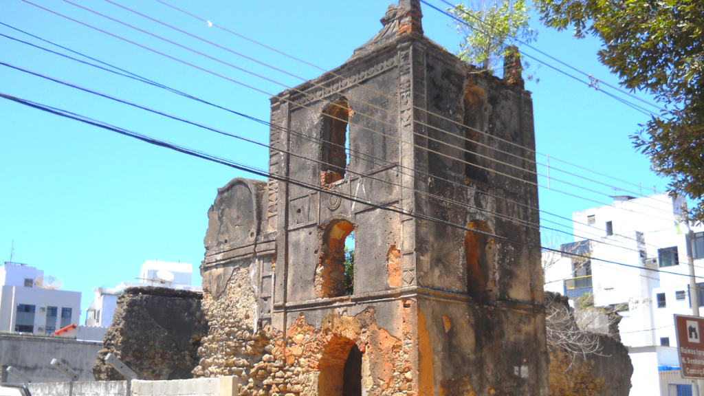 Ruínas da Igreja