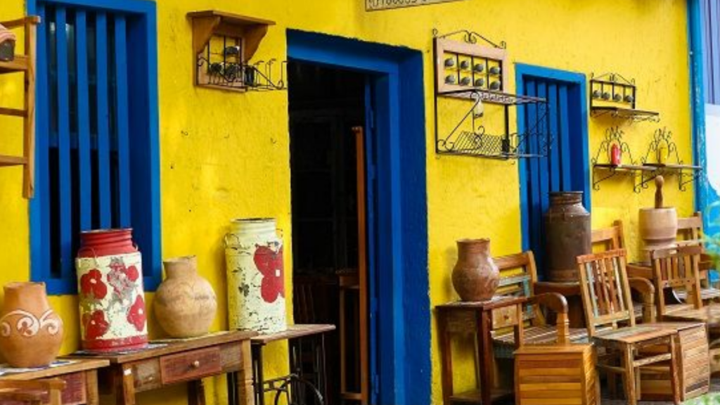 Feira de Arte e Artesanato