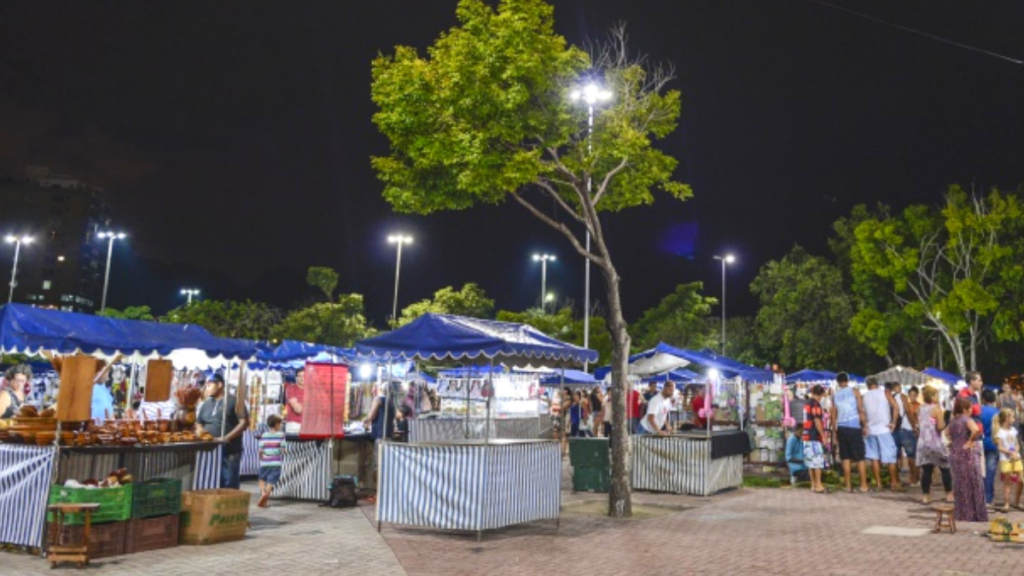 Feirinha da Praça dos Namorados