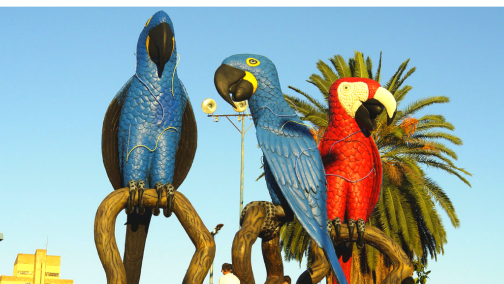 Praça das Araras