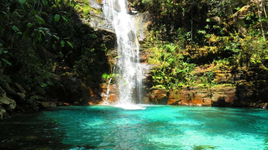 Cachoeira de Santa Barbara em Cavalcante