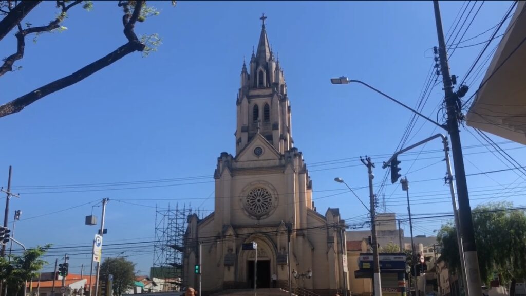 A Igreja Matriz de São Sebastião é um grande marco cultural e histórico da cidade