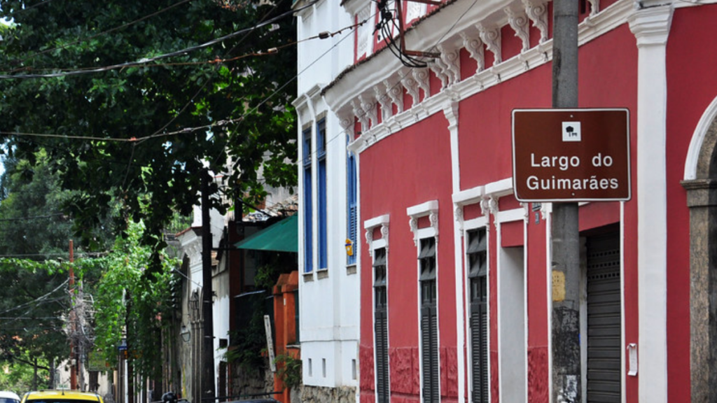 Largo do Guimarães 