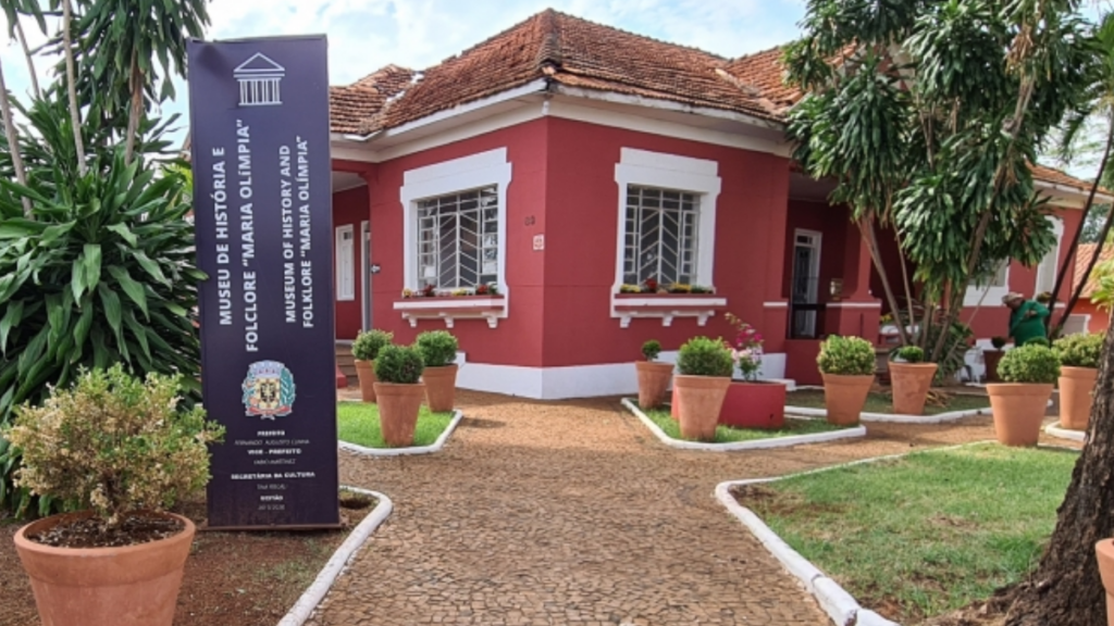 Museu de História e Folclore