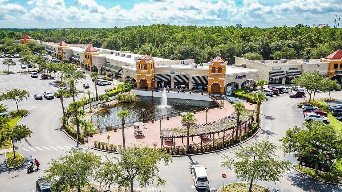 Lake Buena Vista Factory Stores sendo vista de cima