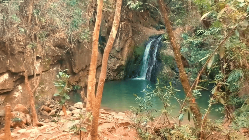 Imagem do poço encantado em Brumadinho 