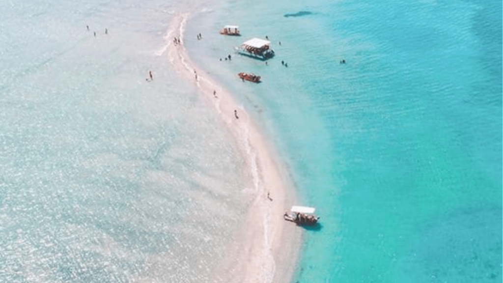 imagem da praia Central de Maragogi. 