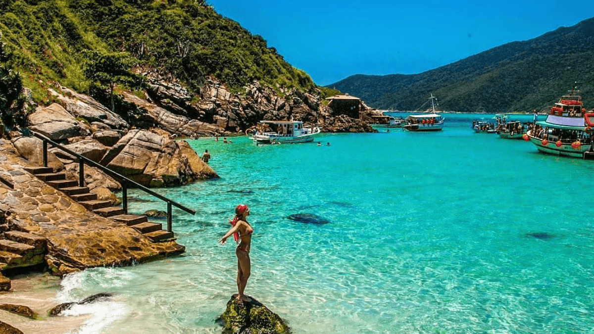 Piscinas Naturais: Imagem de piscina natural na praia de Atalaia, em Fernando de Noronha.