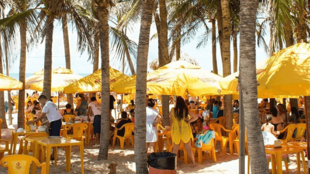 Imagem da Barraca Terra do Sol, na Praia do Futuro. 