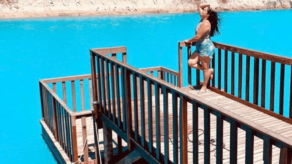 outro ângulo dos decks em Buraco Azul.