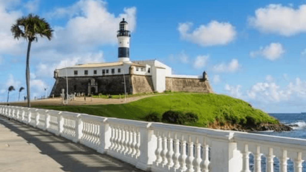 Imagem da Arquitetura do Farol da Barra 