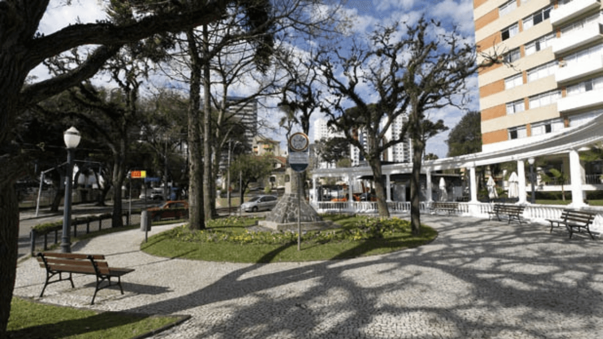 Praça bairro Batel