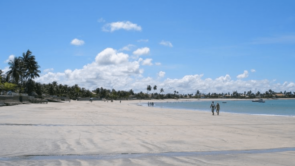 Conheça Praia do Serrambi