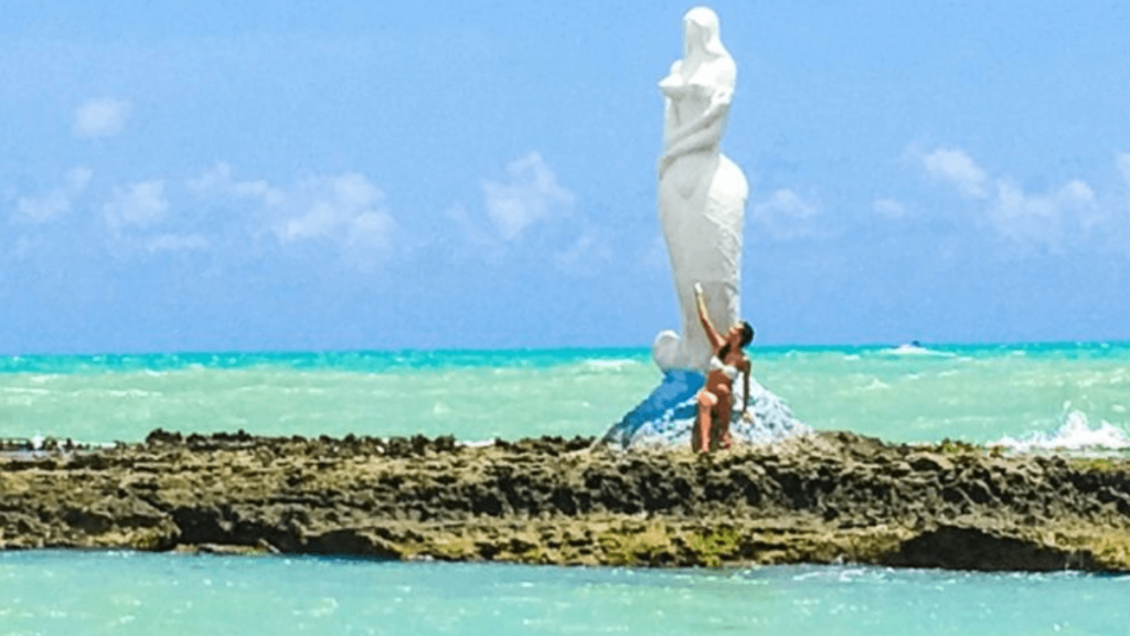 Conheça Praia da Sereia