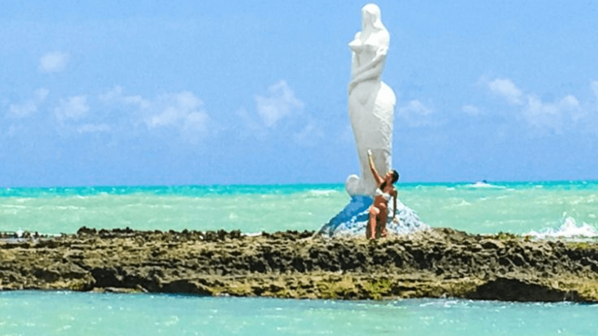 Conheça Praia da Sereia