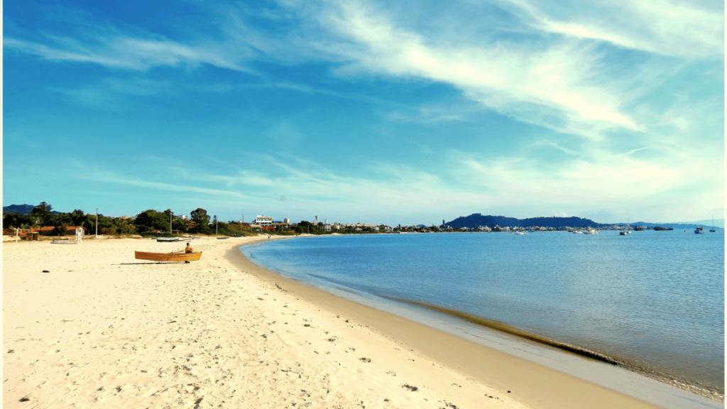 Conheça Cachoeira do Bom Jesus