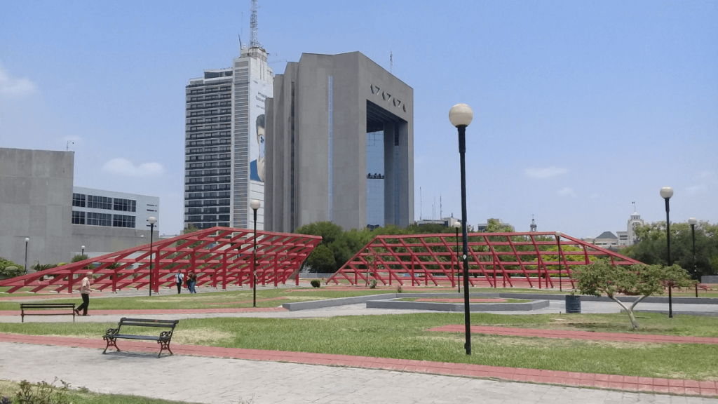 Macroplaza