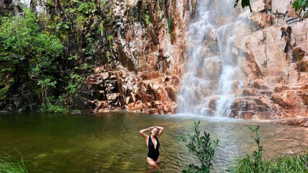 Lindas fotos na Cachoeira dos Cristais