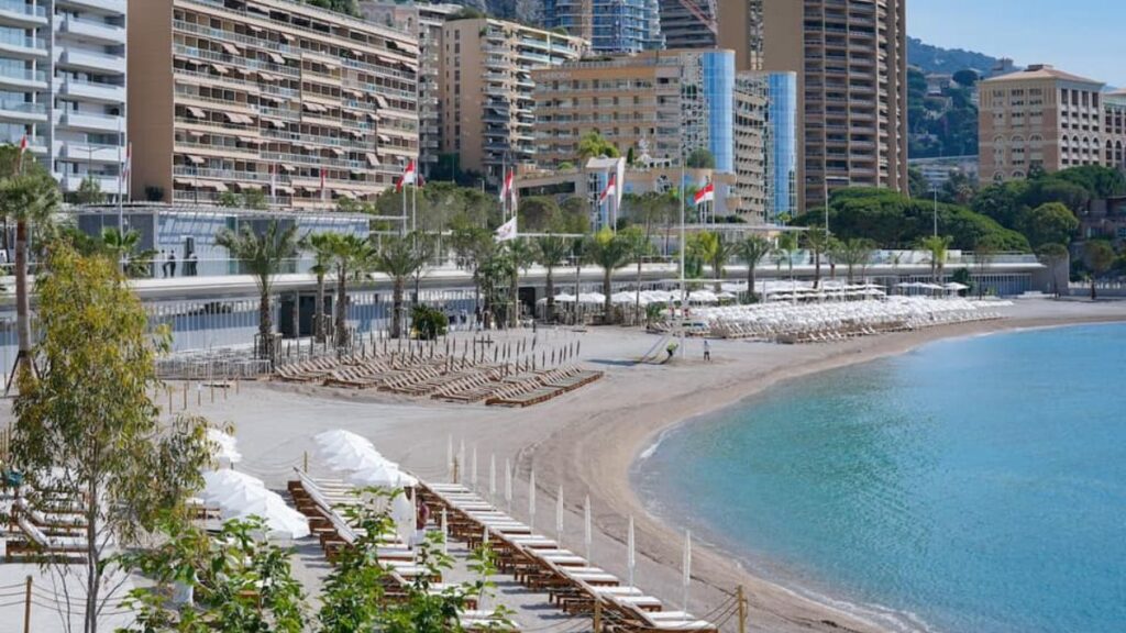 Plage de Larvotto