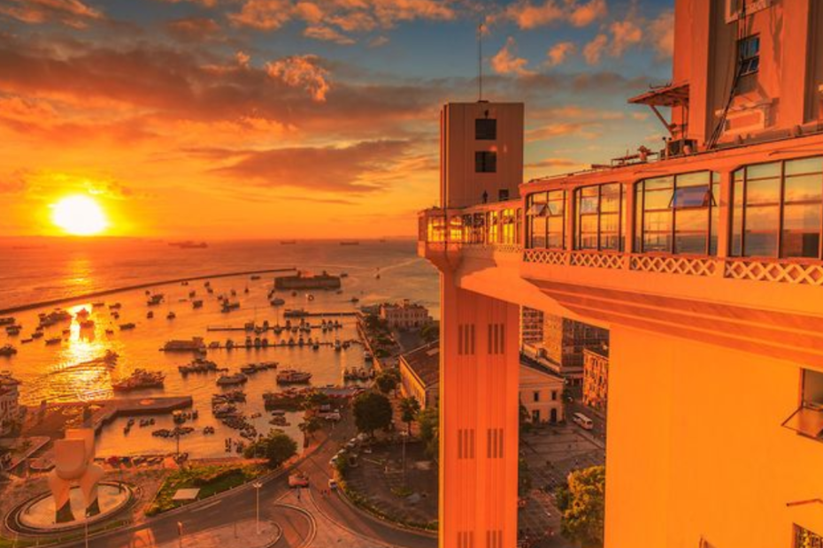 Conheça o Elevador Lacerda