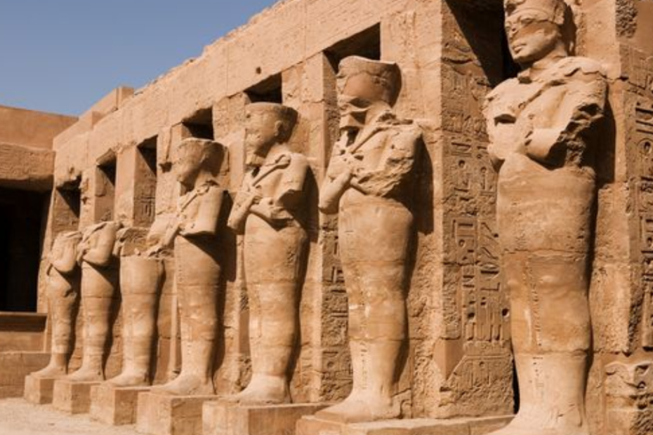 Conheça o Templo de Luxor