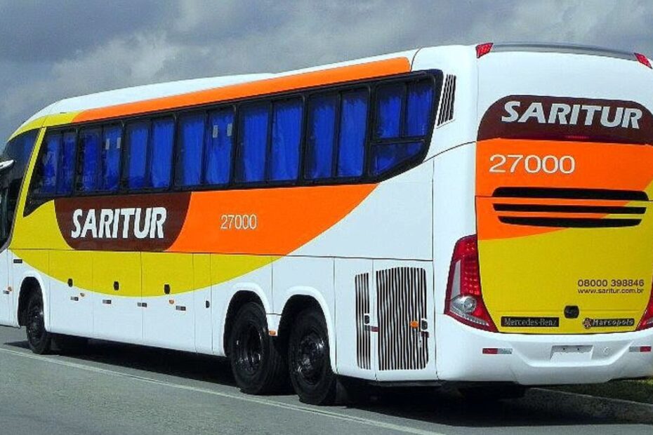 Horários de ônibus em Ipatinga: Um ônibus do Saritur