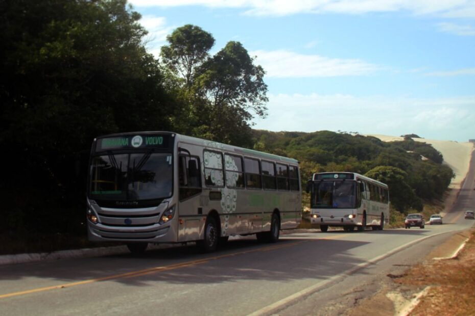 horário dos ônibus em fortaleza: Um ônibus em fortaleza.