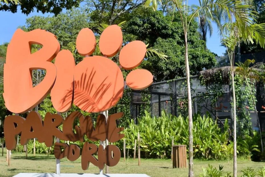 Placa do BioParque do Rio no bairro São Cristóvão.