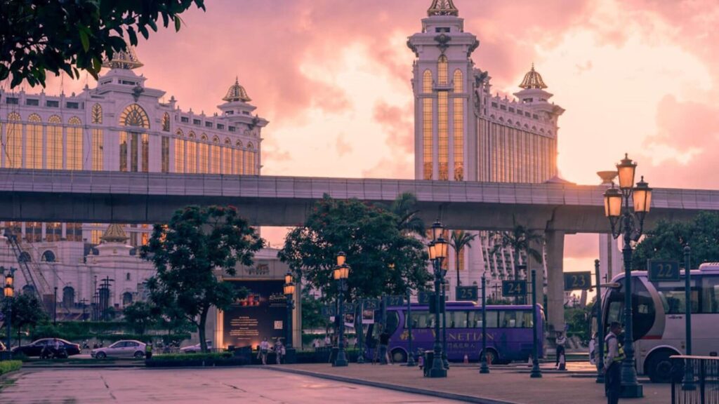 Macau na China com um por do sol.