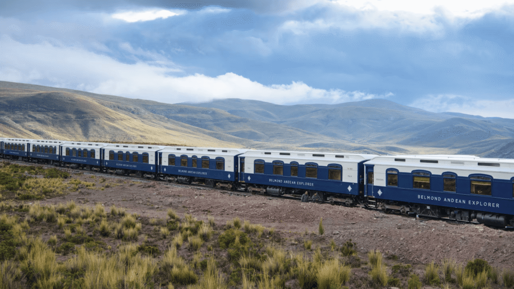trem de luxo Andean Explorer.